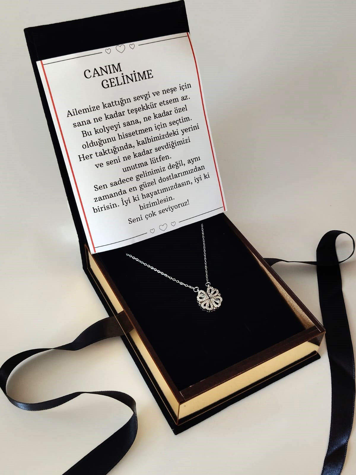 “Canım Gelinime” Yonca Kolye