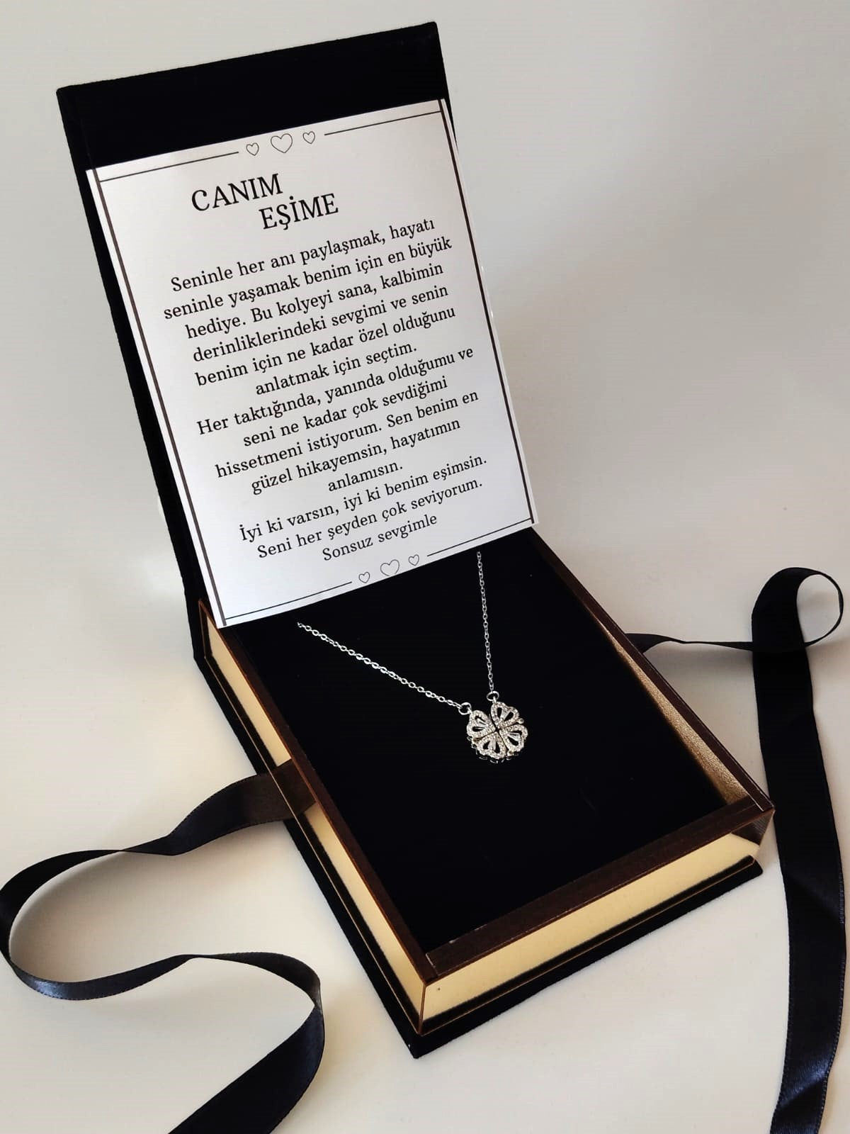 “Canım Eşime” Yonca Kolye